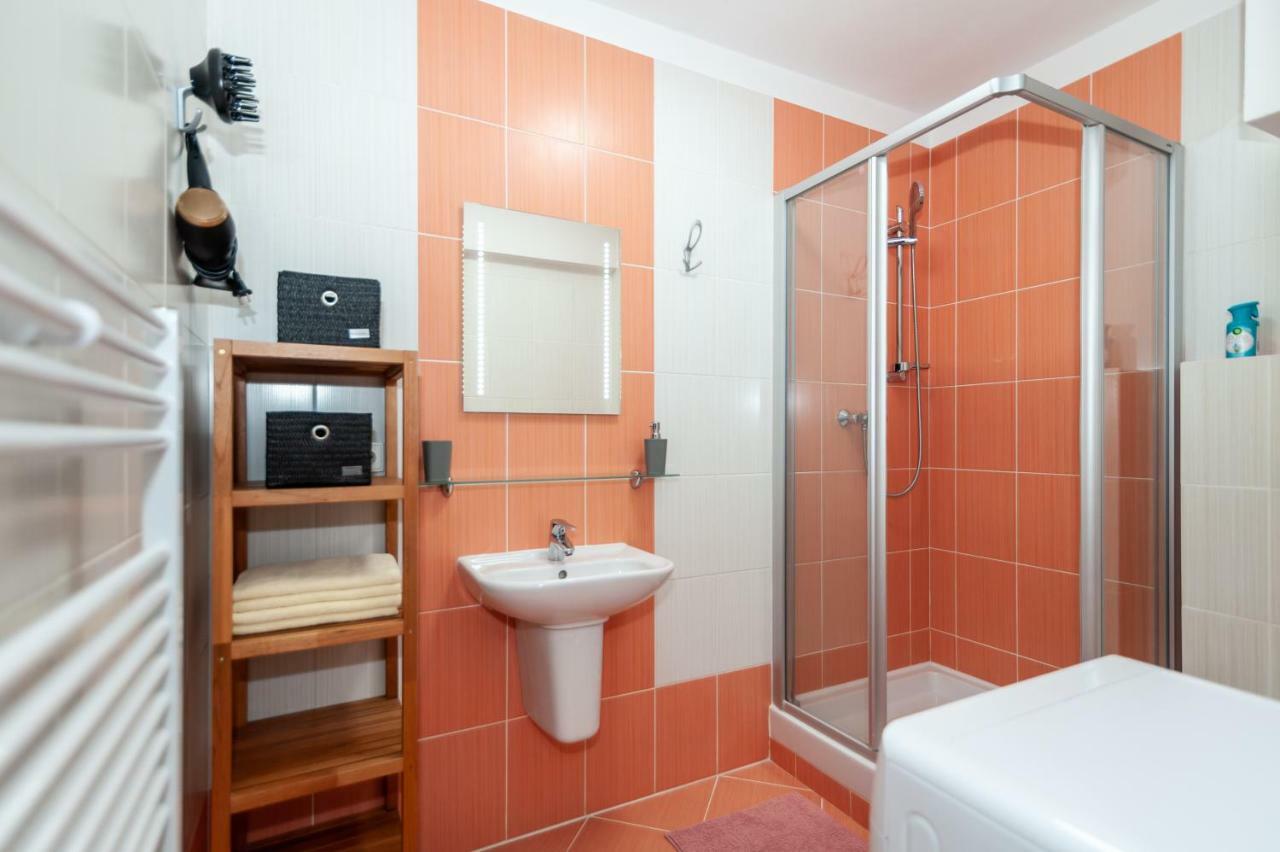 Vila Helena - Apartman Helena 15 Leilighet Ruzomberok Eksteriør bilde